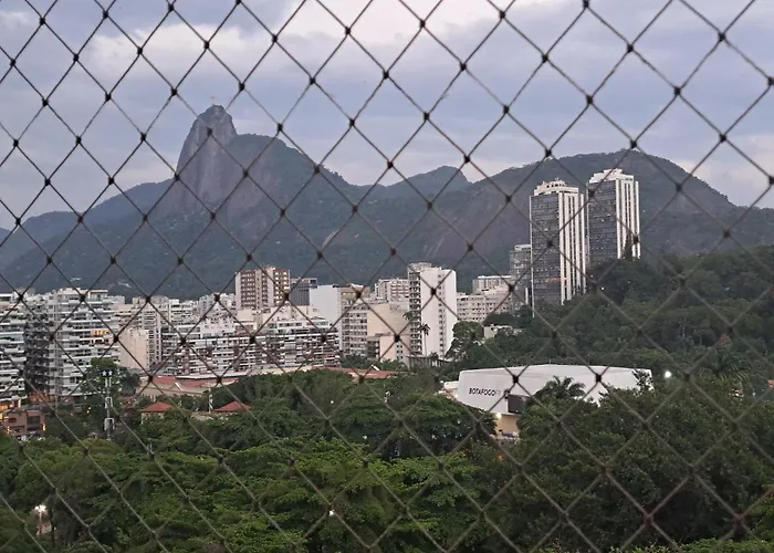 Lindo Apto 2 Qts Ar Botafogo Praia Do Leme